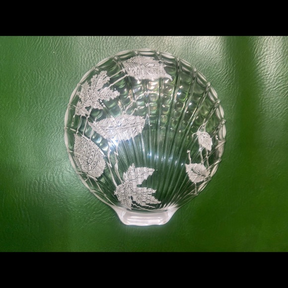 Silver City Silver Overlay Shell Dish Plate Bowl Clear Scalloped Candy Dish - Picture 3 of 7